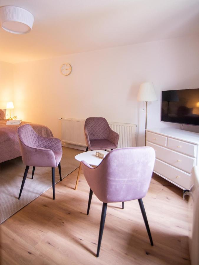 Apartone Land-Hotel Sebnitz Exteriör bild