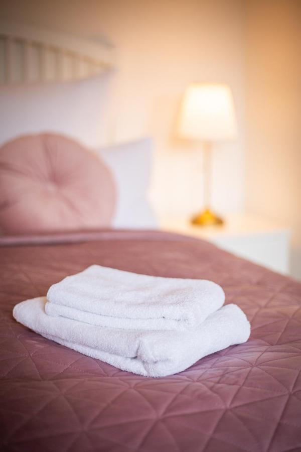 Apartone Land-Hotel Sebnitz Exteriör bild